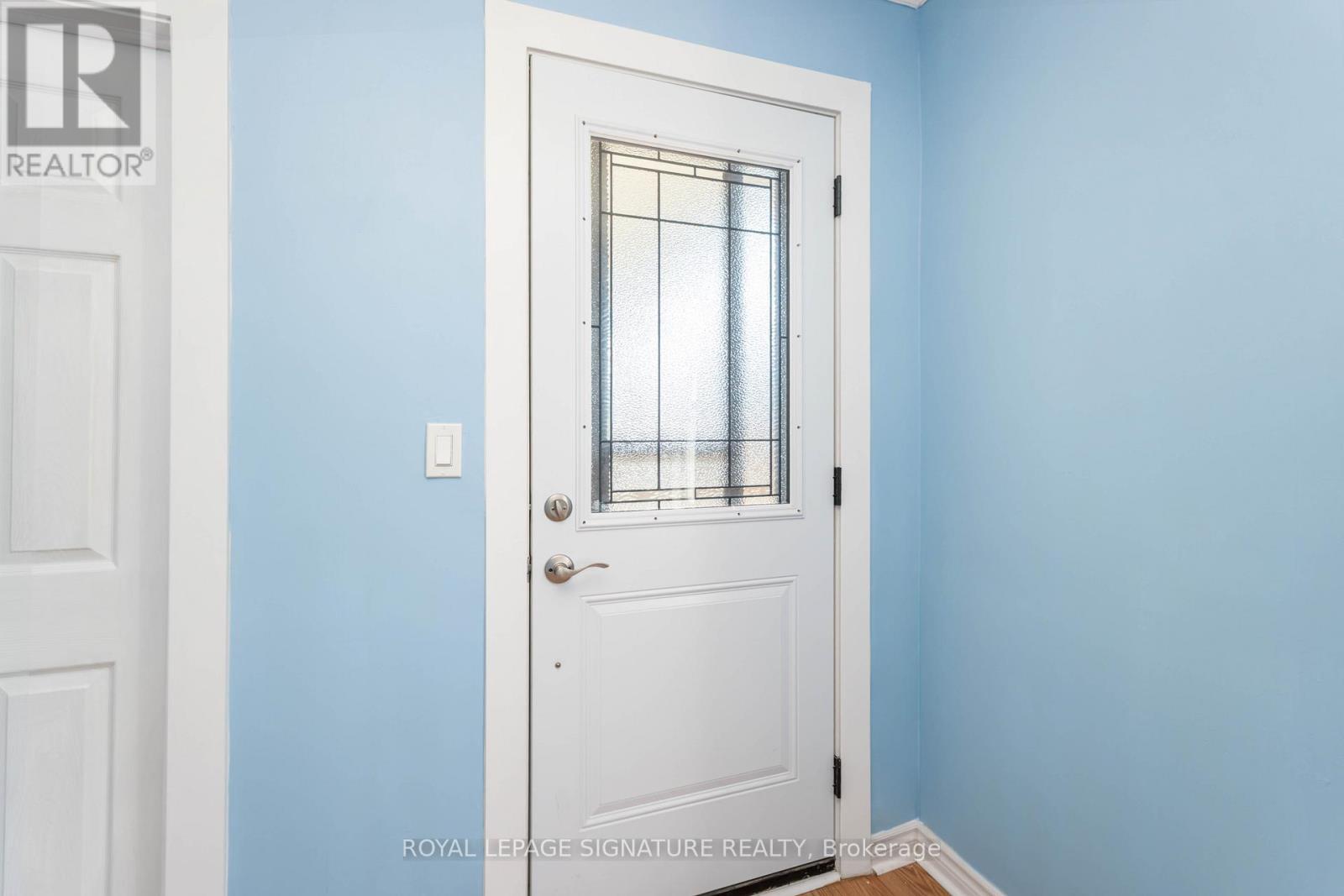 84 FREDERICK AVENUE - 6
