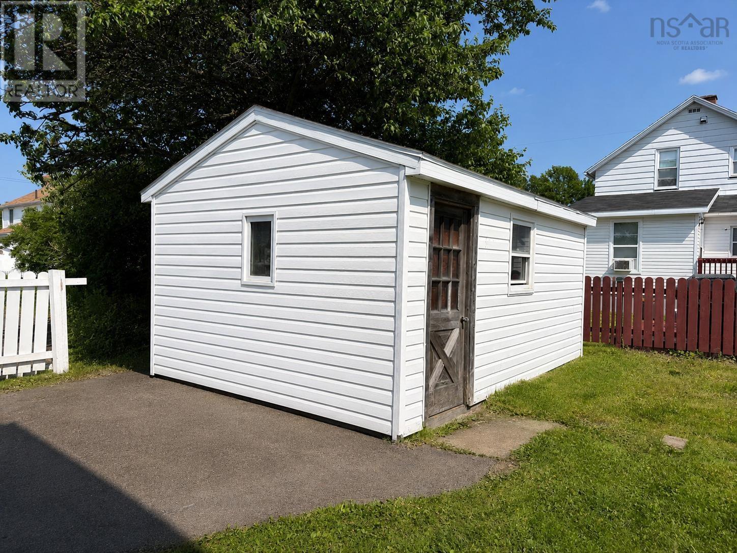 308 St. Peters Road - 28