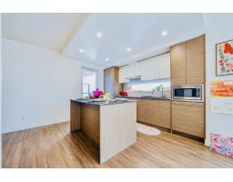 604 13615 Fraser Highway, Surrey, BC V3T0P7 Photo 15