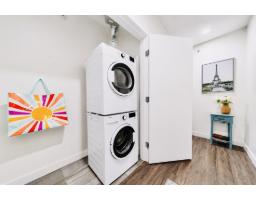 604 13615 Fraser Highway, Surrey, BC V3T0P7 Photo 8