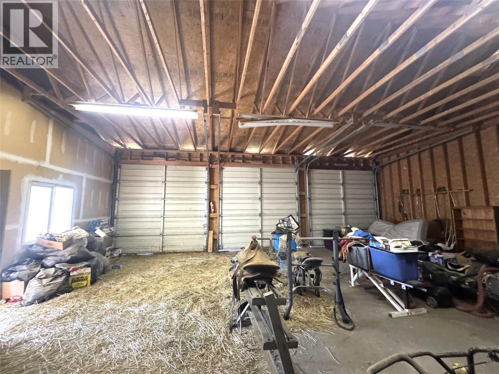  261 + 297 Jones Way Road, Oliver