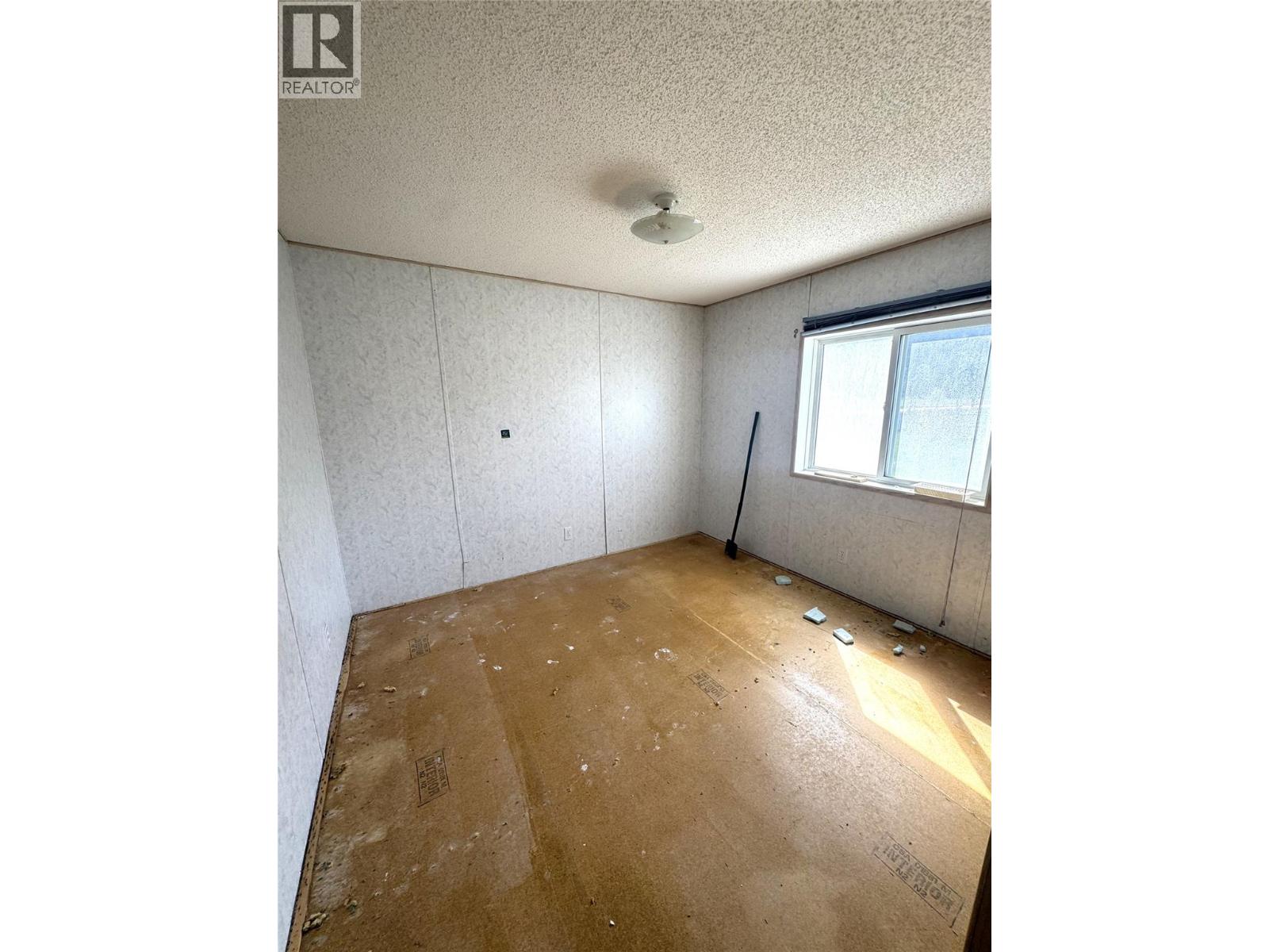  261 + 297 Jones Way Road, Oliver