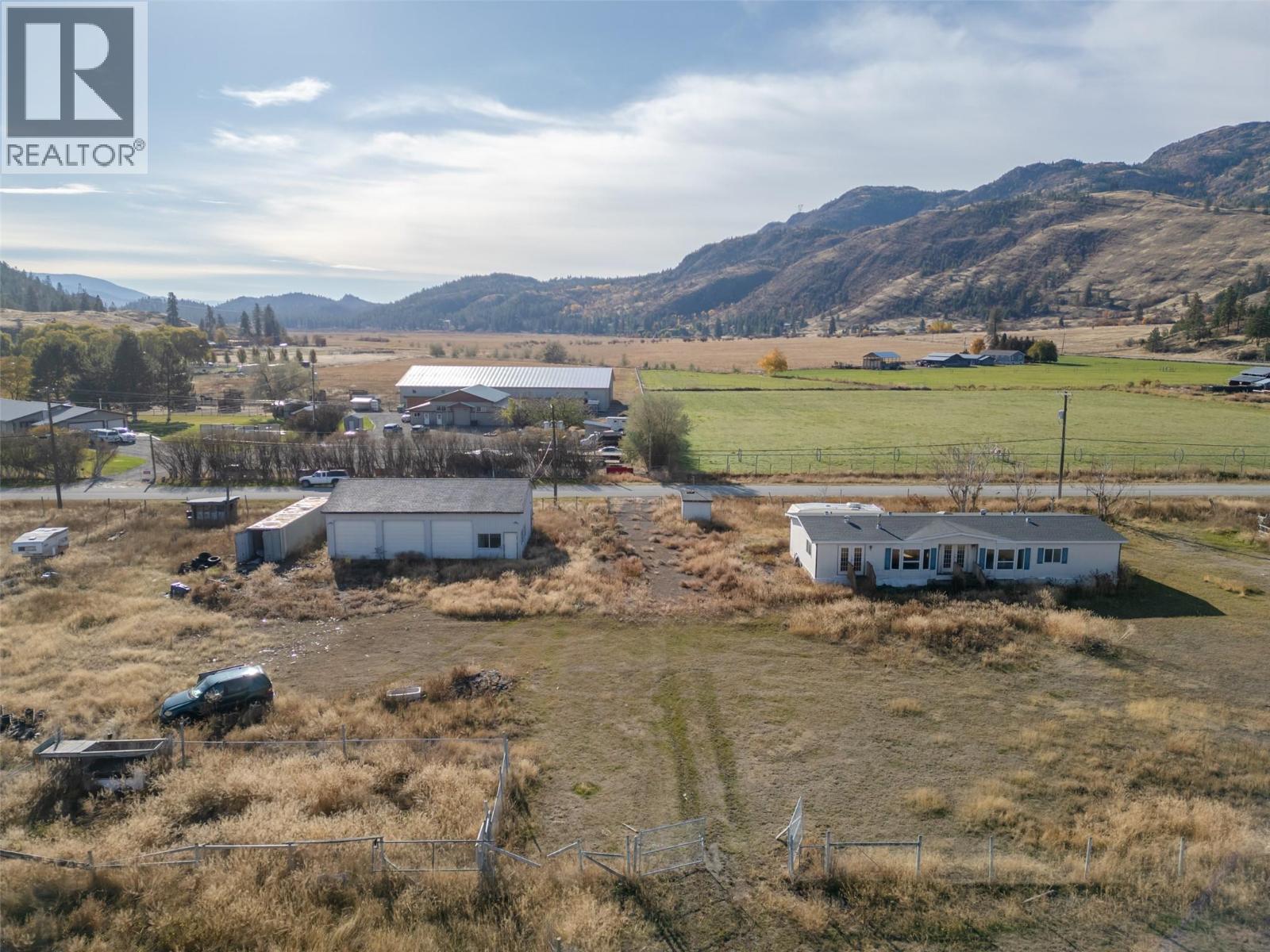  261 + 297 Jones Way Road, Oliver