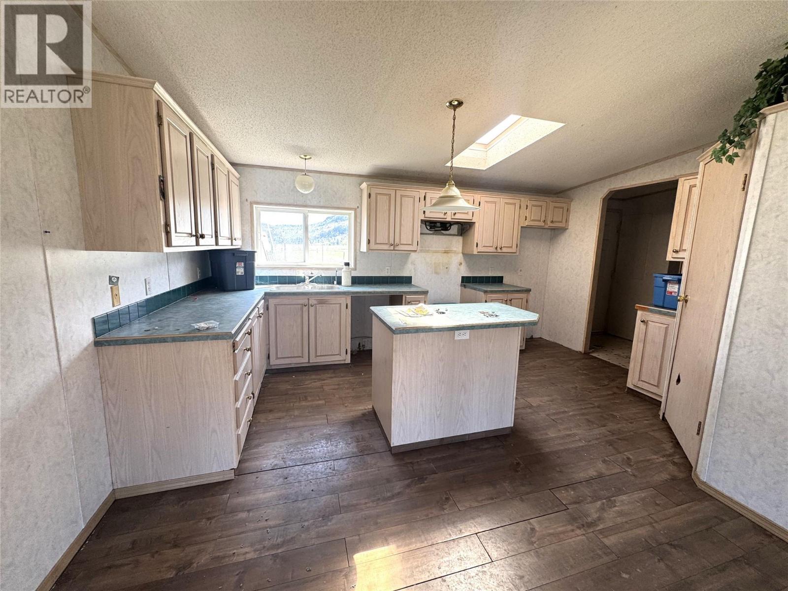  261 + 297 Jones Way Road, Oliver