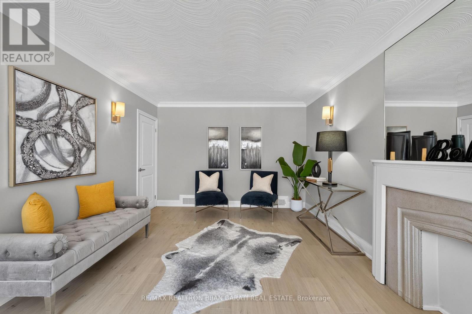42 FRANKLIN AVENUE - 2