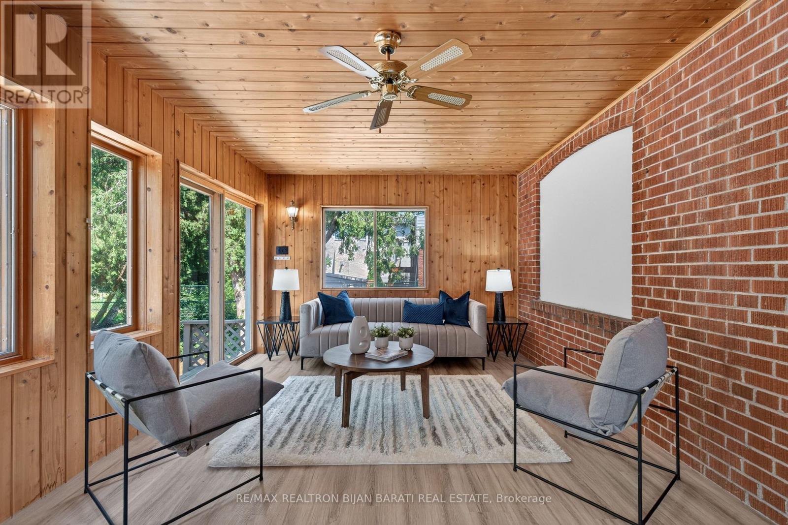 42 FRANKLIN AVENUE - 31