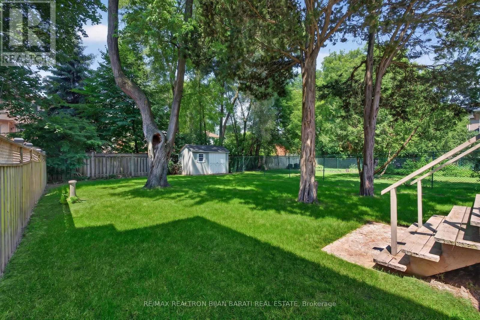 42 FRANKLIN AVENUE - 39