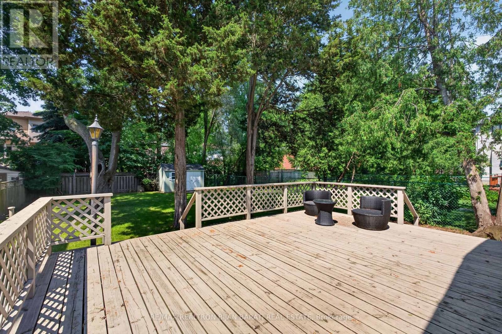42 FRANKLIN AVENUE - 38