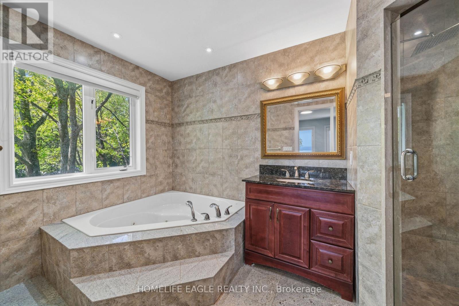 1496 TINY BEACHES ROAD N - 25