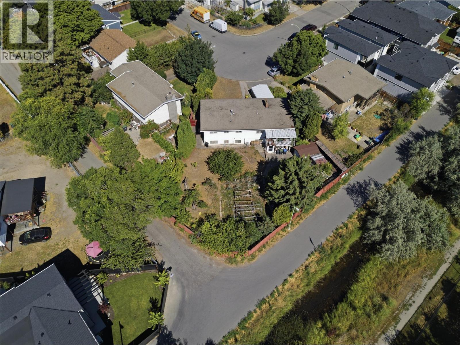 766 Coopland Crescent - 16