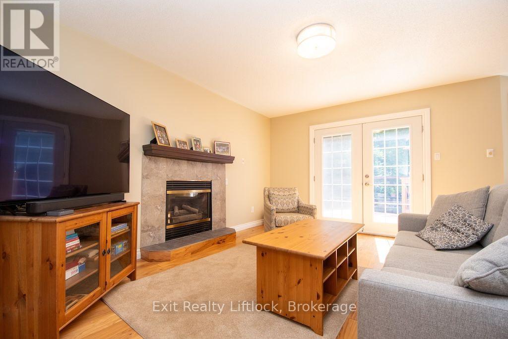 3133 FRANCES STEWART ROAD - 16