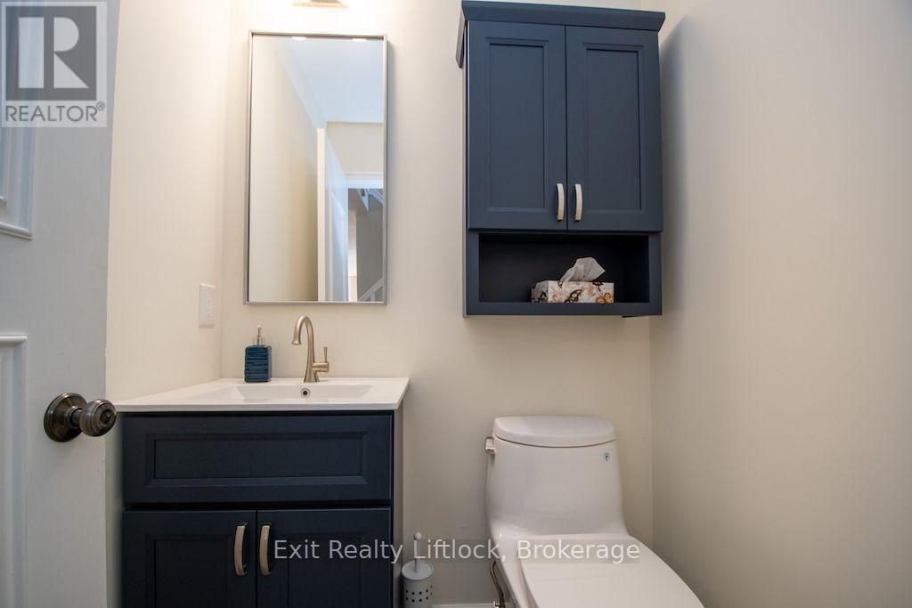 3133 FRANCES STEWART ROAD - 21