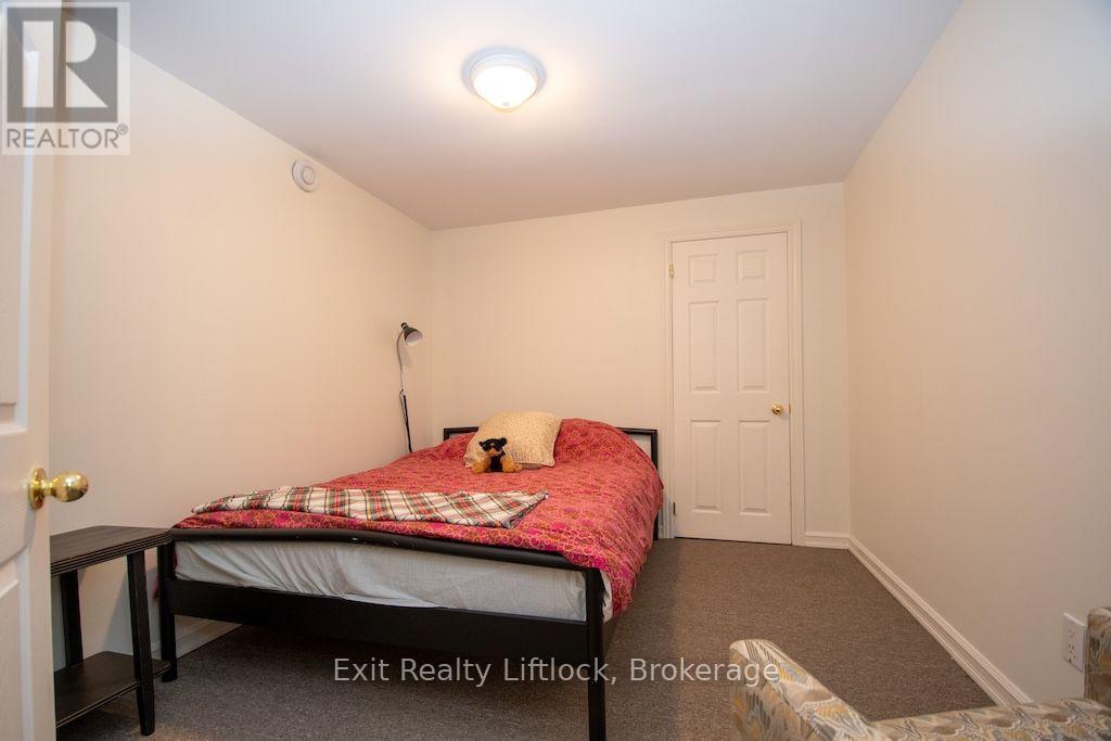 3133 FRANCES STEWART ROAD - 33