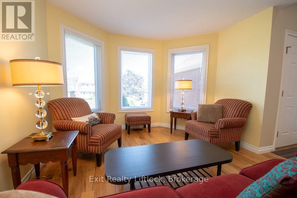 3133 FRANCES STEWART ROAD - 6