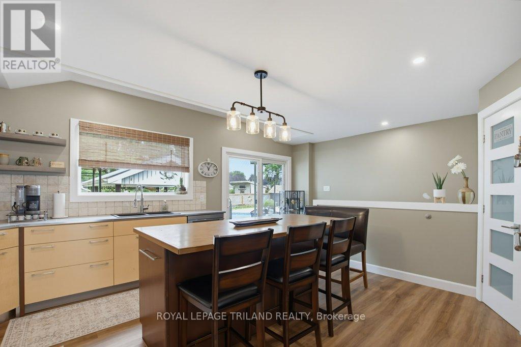 185 CENTENNIAL AVENUE - 16