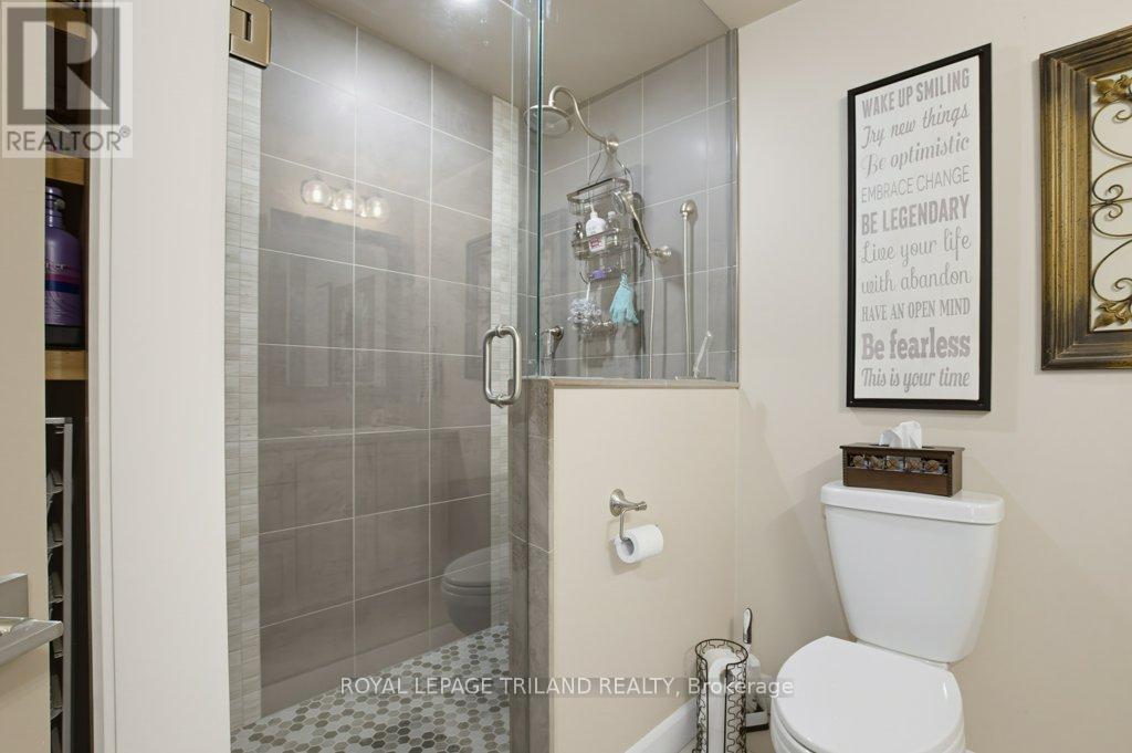 185 CENTENNIAL AVENUE - 27