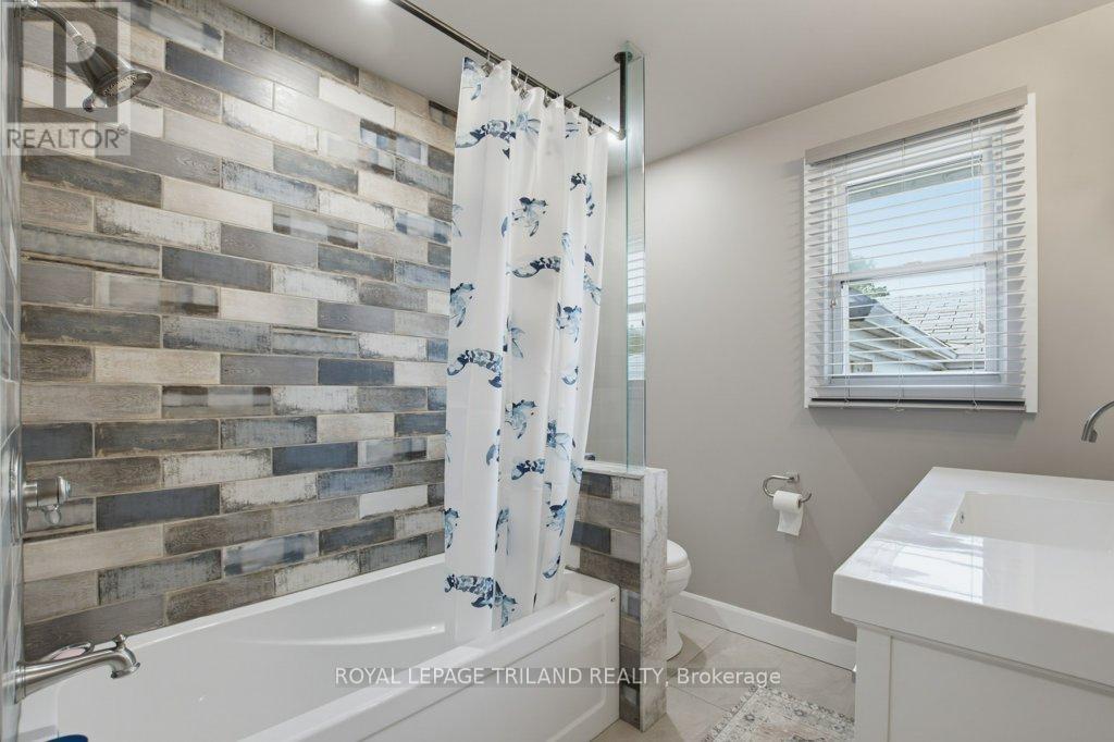 185 CENTENNIAL AVENUE - 28