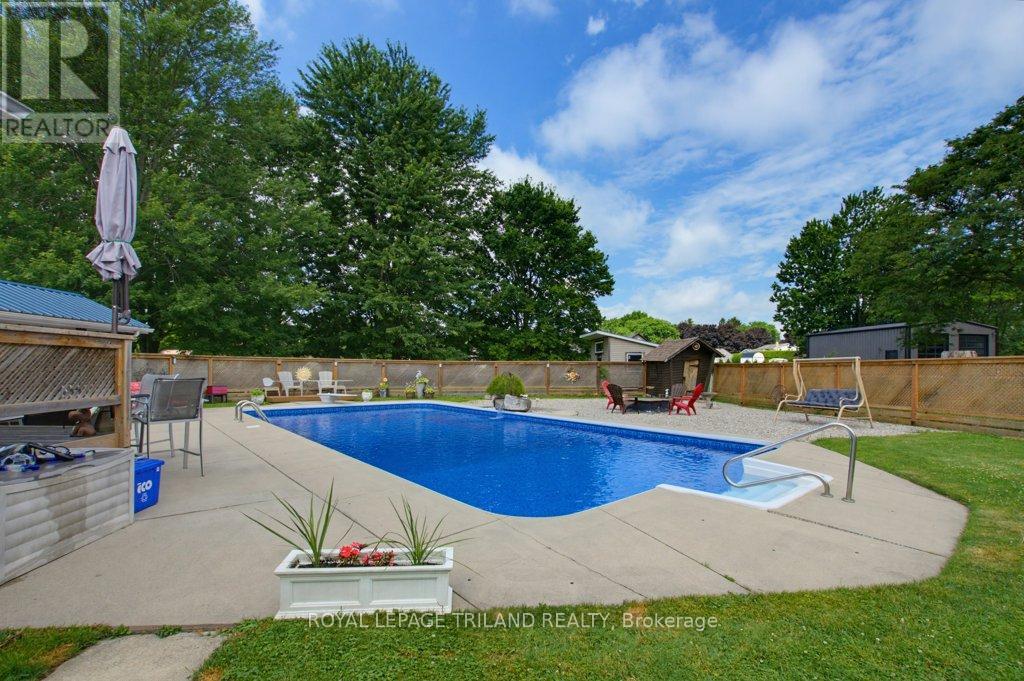 185 CENTENNIAL AVENUE - 40
