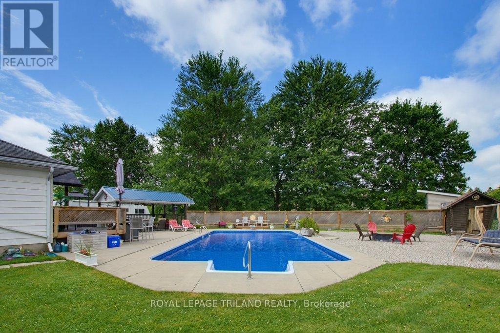 185 CENTENNIAL AVENUE - 41