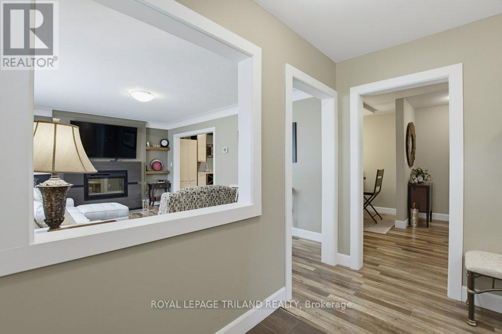 185 CENTENNIAL AVENUE - 6