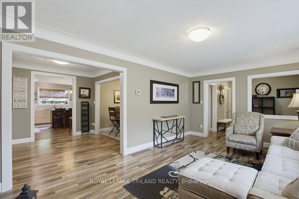 185 CENTENNIAL AVENUE - 9