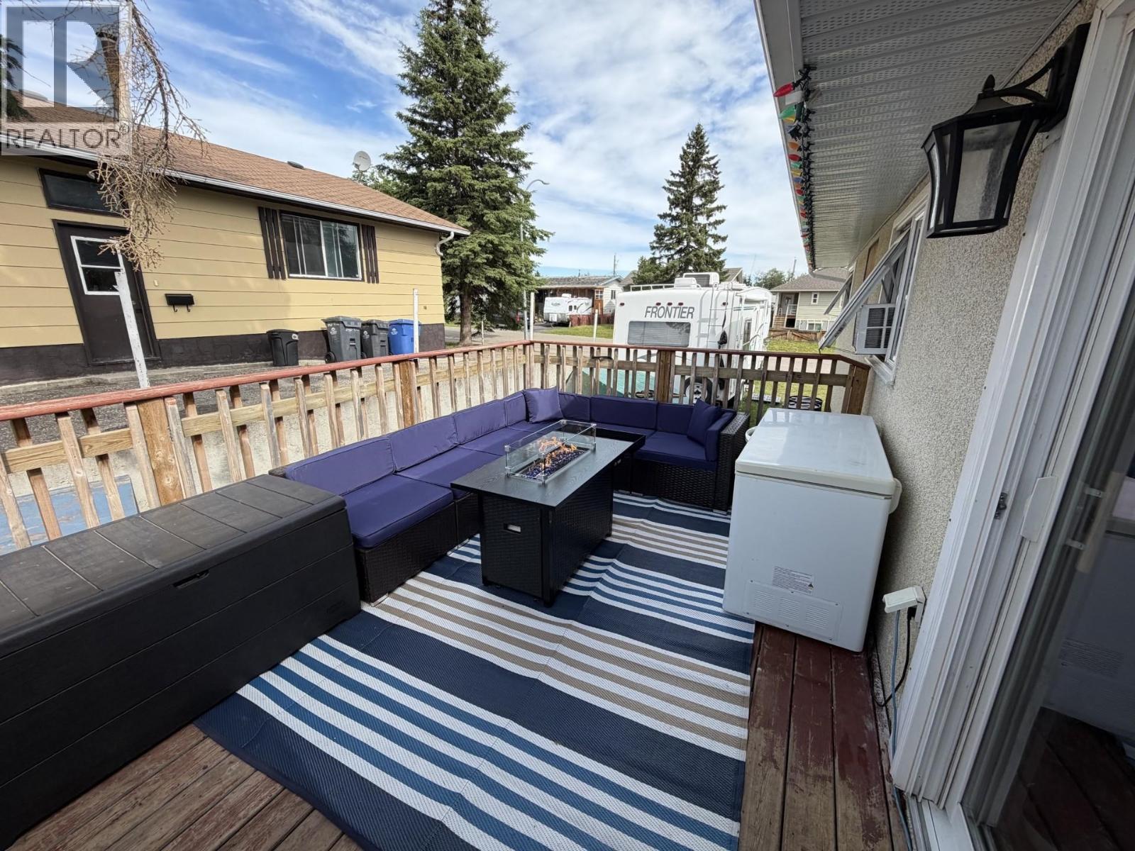 9616 84 STREET - 5