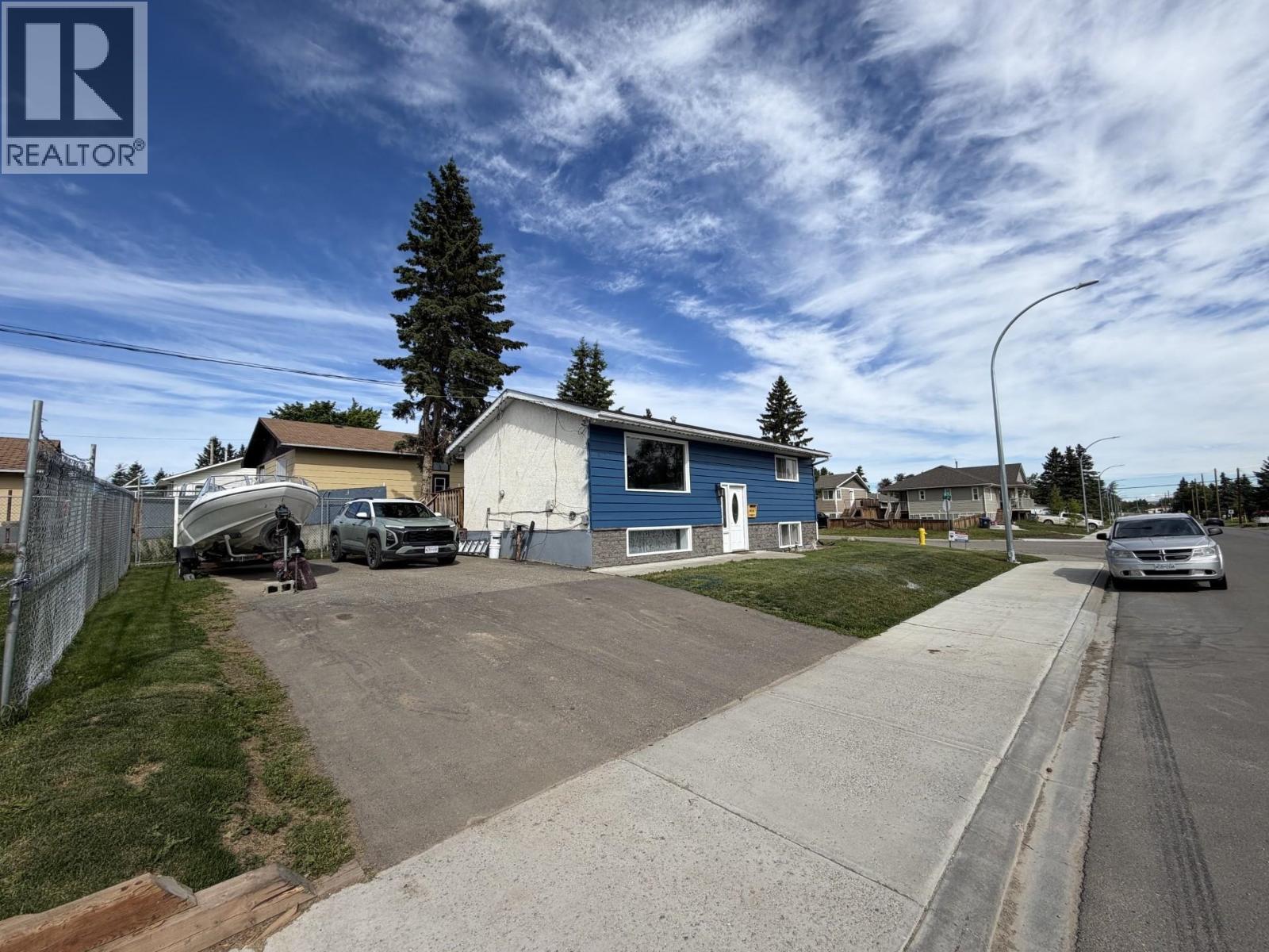 9616 84 STREET - 2