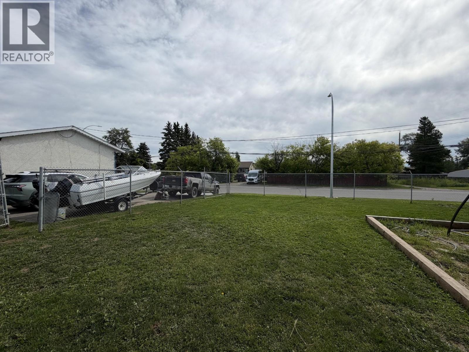 9616 84 STREET - 15