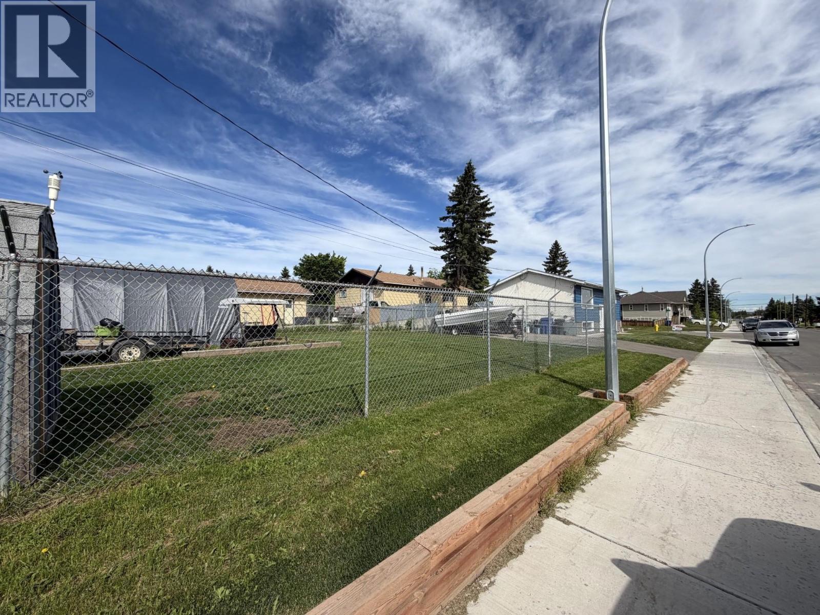 9616 84 STREET - 13