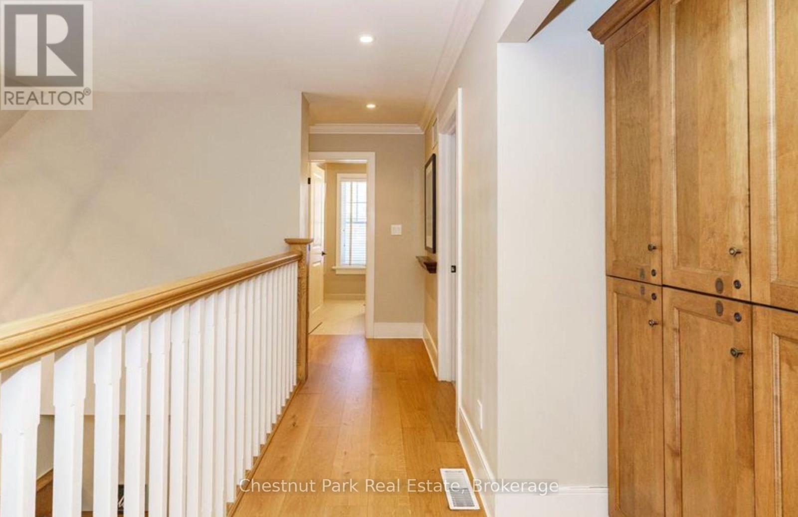601 GLEN ABBEY WAY S - 15