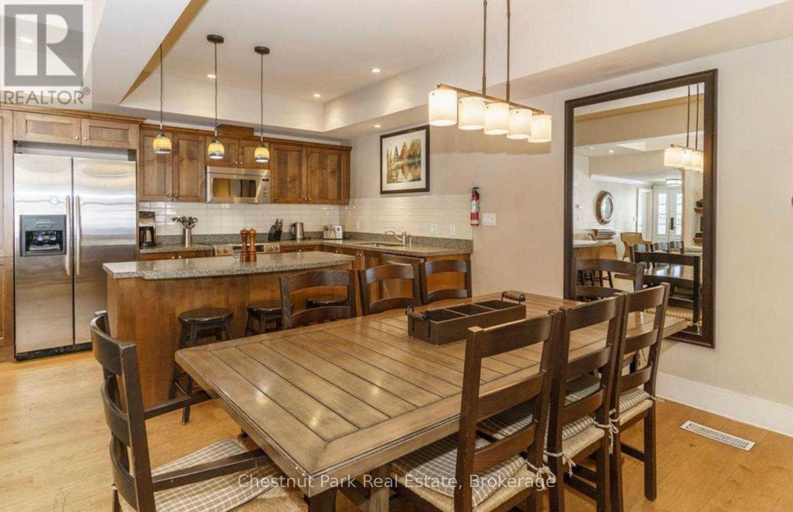 601 GLEN ABBEY WAY S - 22