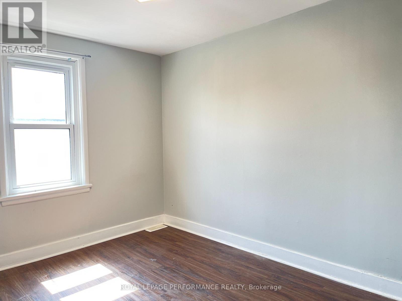 205 GUY STREET - 12