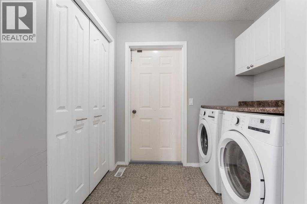 27 Park Circle - 17