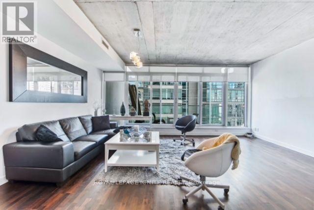 #406 75 PORTLAND STREET - 5