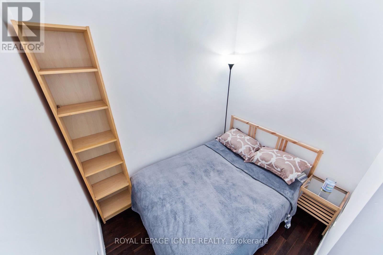 #406 75 PORTLAND STREET - 9