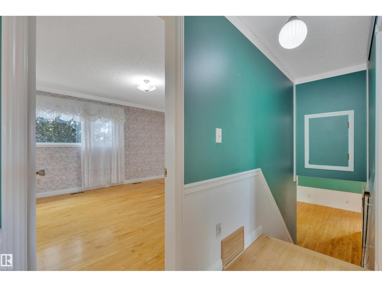 7604 149 AV NW - 31