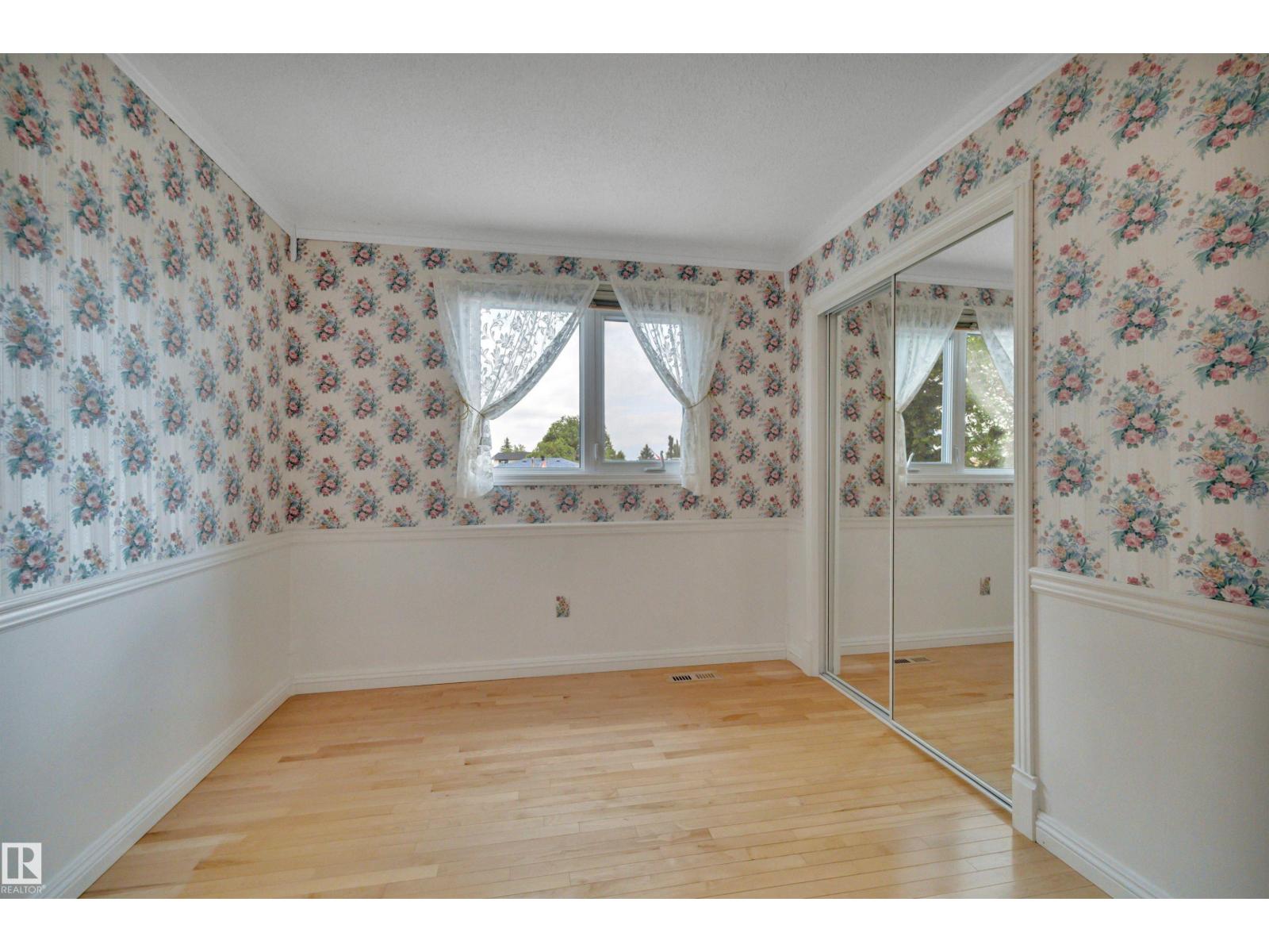7604 149 AV NW - 35