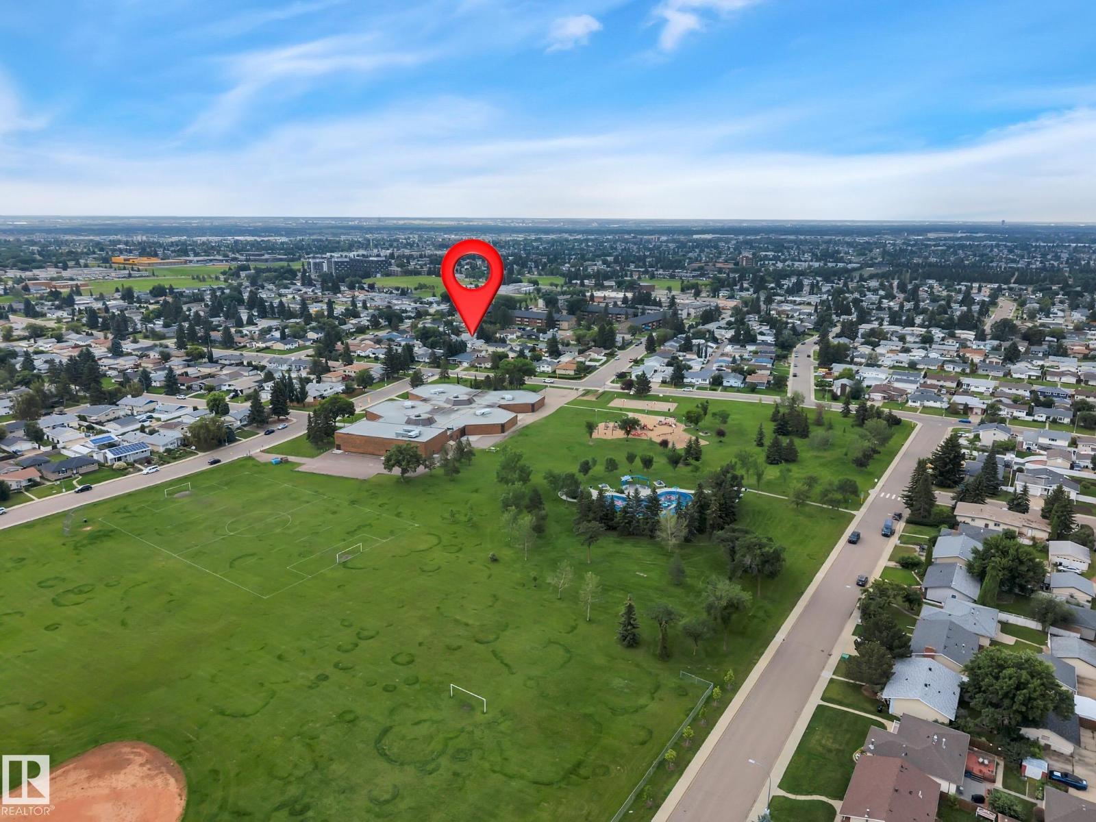 7604 149 AV NW - 62