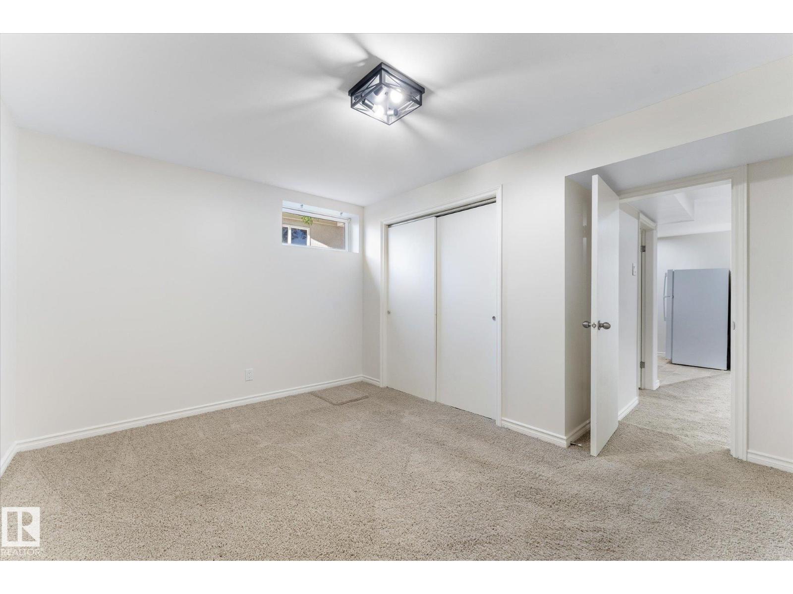 10803 136 AV NW - 31