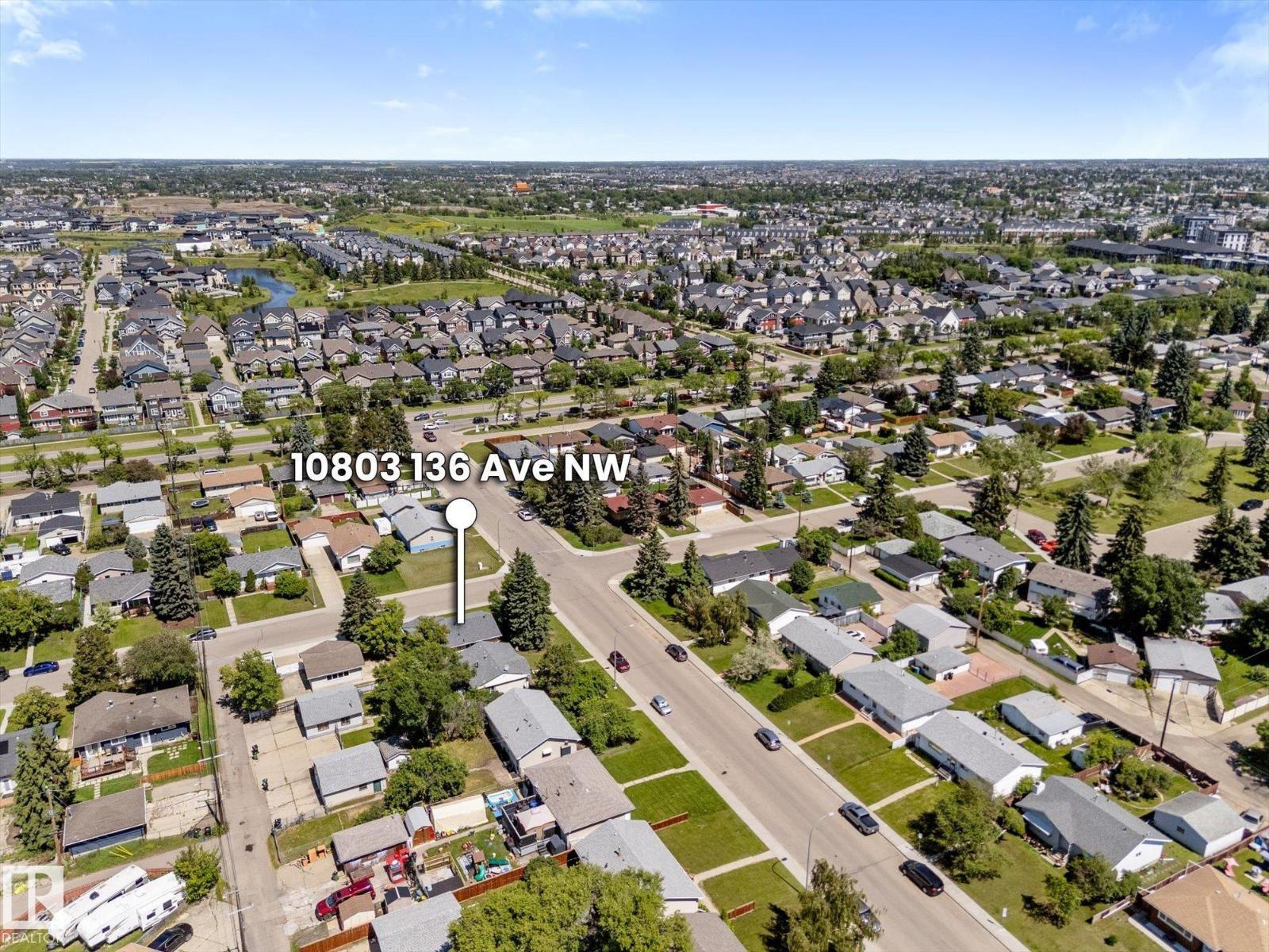 10803 136 AV NW - 50