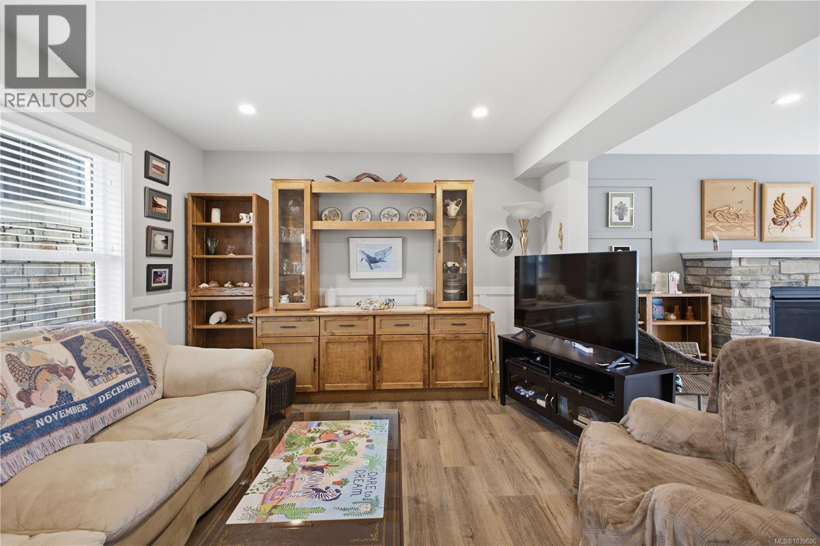 492 Park Forest Dr - 5