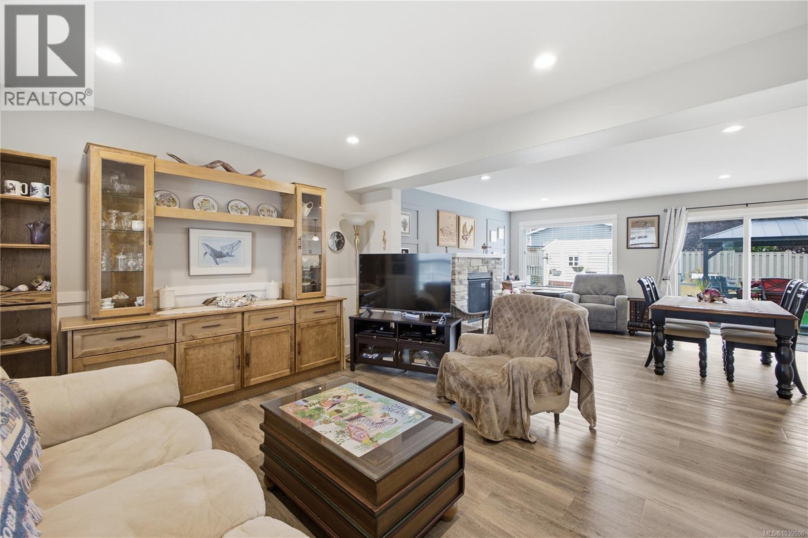 492 Park Forest Dr - 6