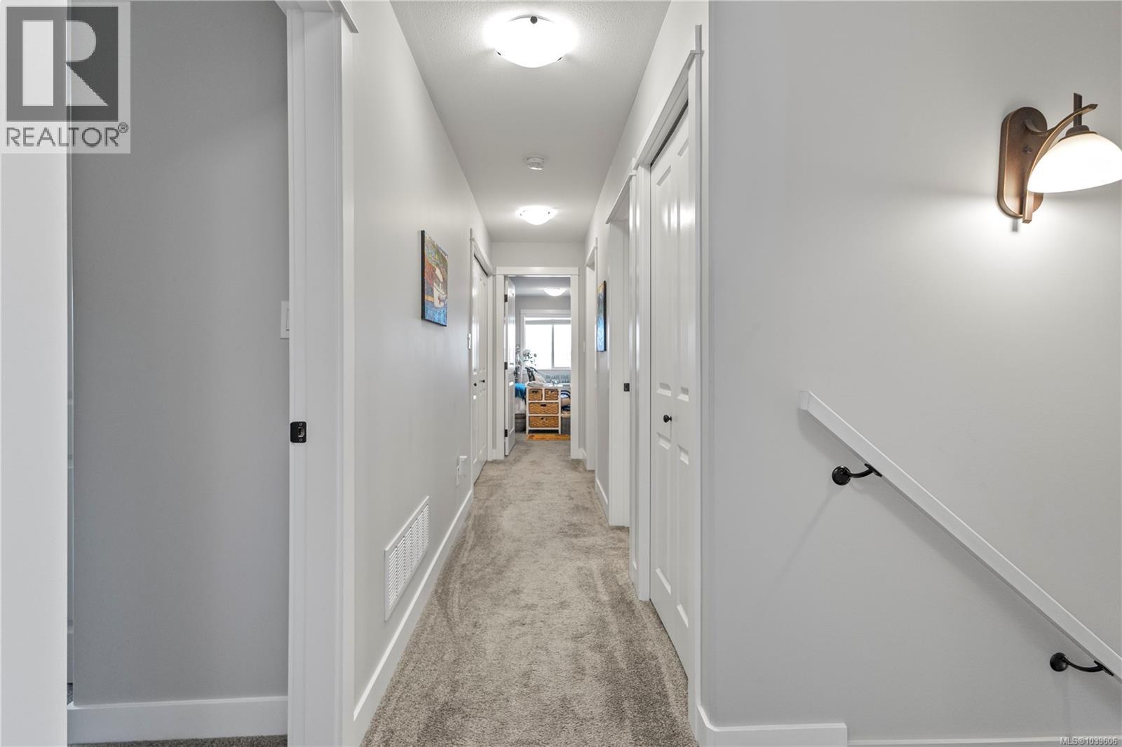 492 Park Forest Dr - 40