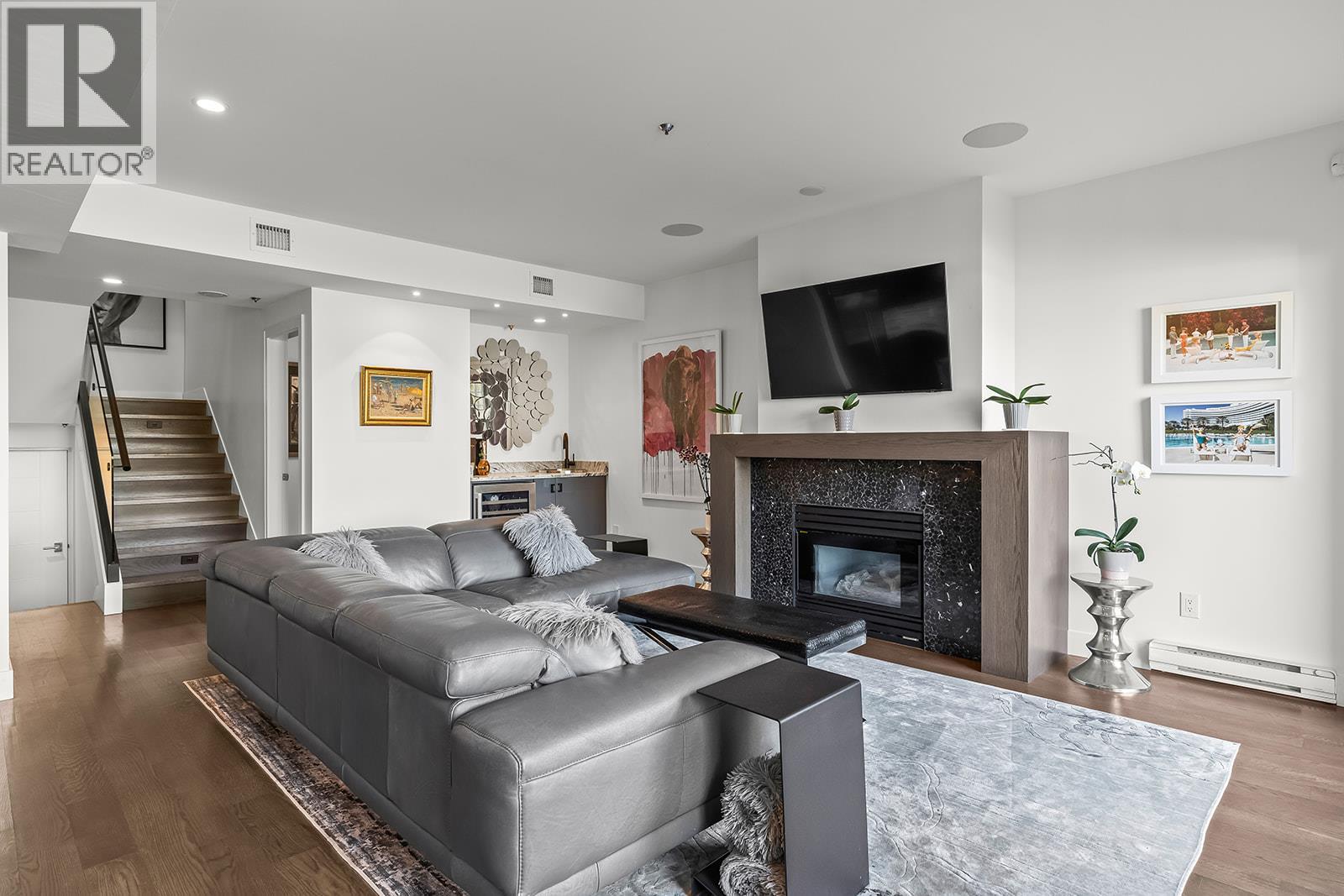#123 1156 Sunset Drive - 14