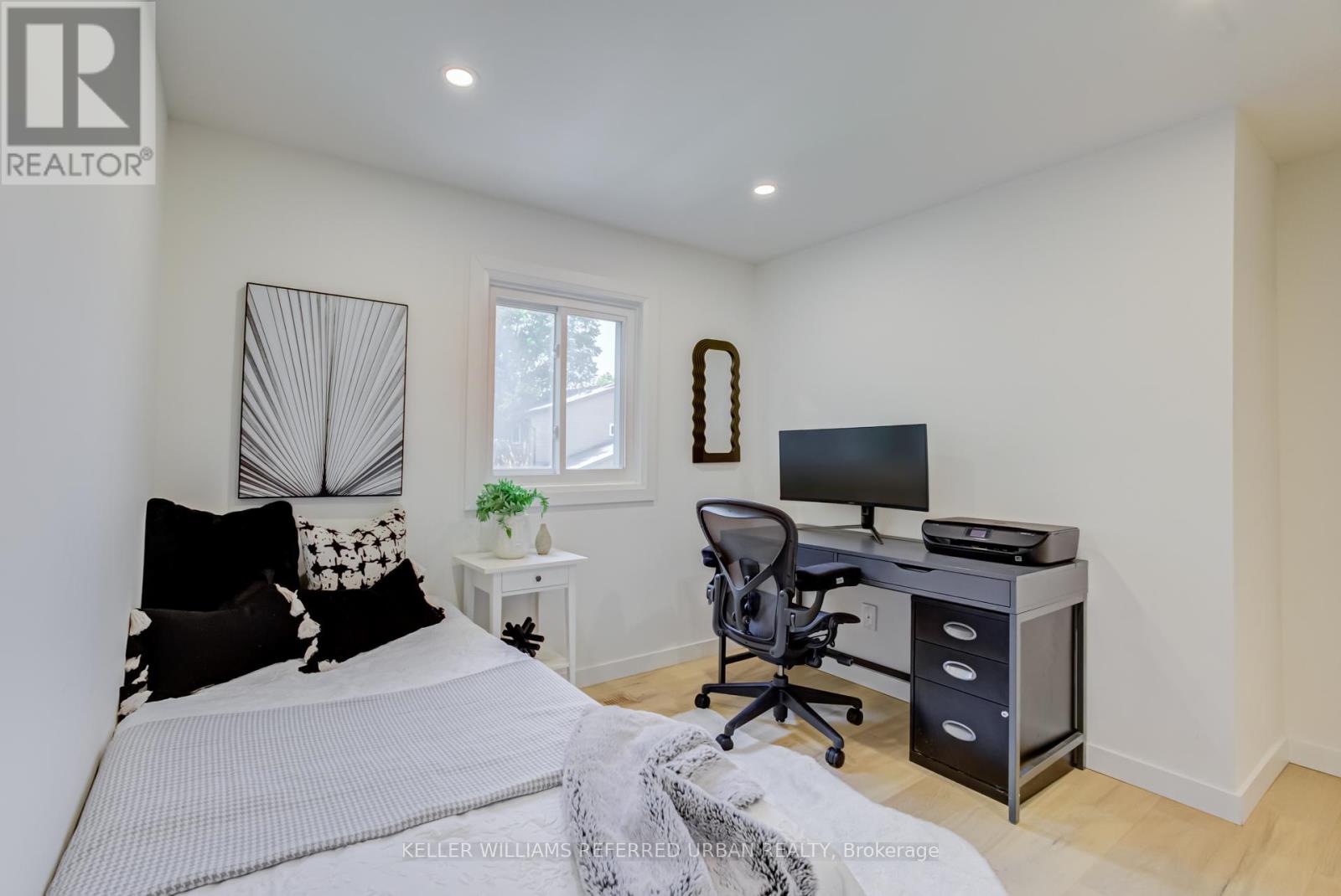 7 COSSAR DRIVE - 28