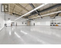 13 - 6991 Millcreek Drive, Mississauga, ON L5N6B9 Photo 12