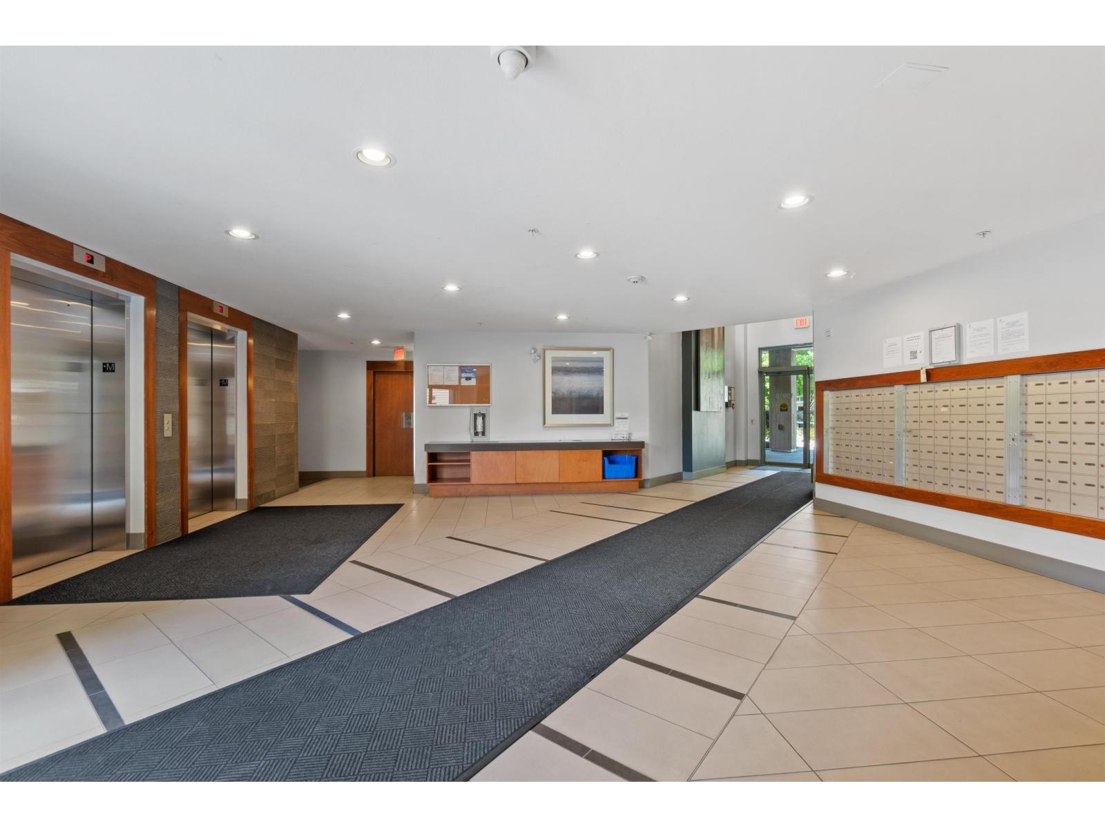 421 15918 26 AVENUE, Surrey