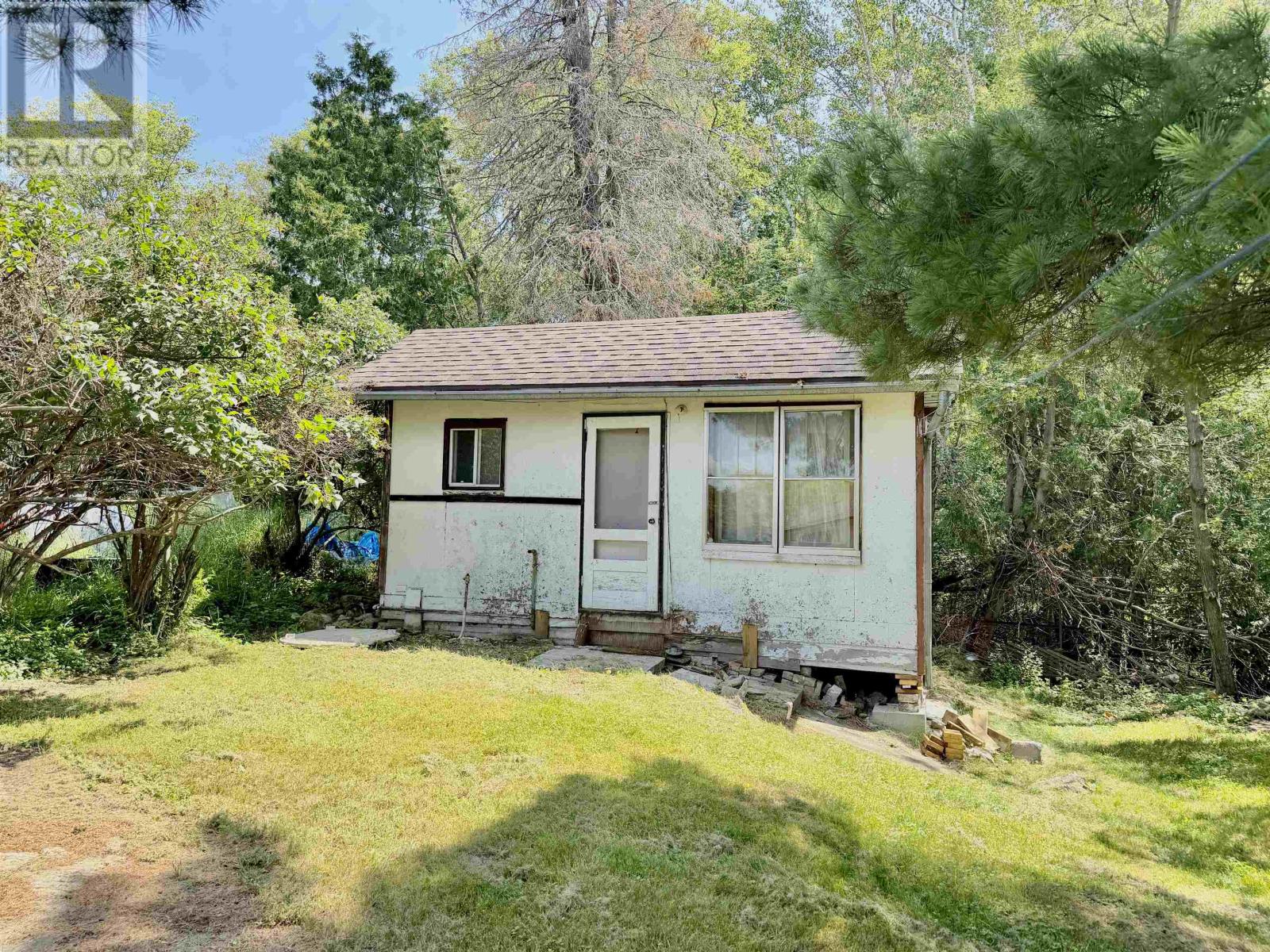 197 Scramble Ave - 32