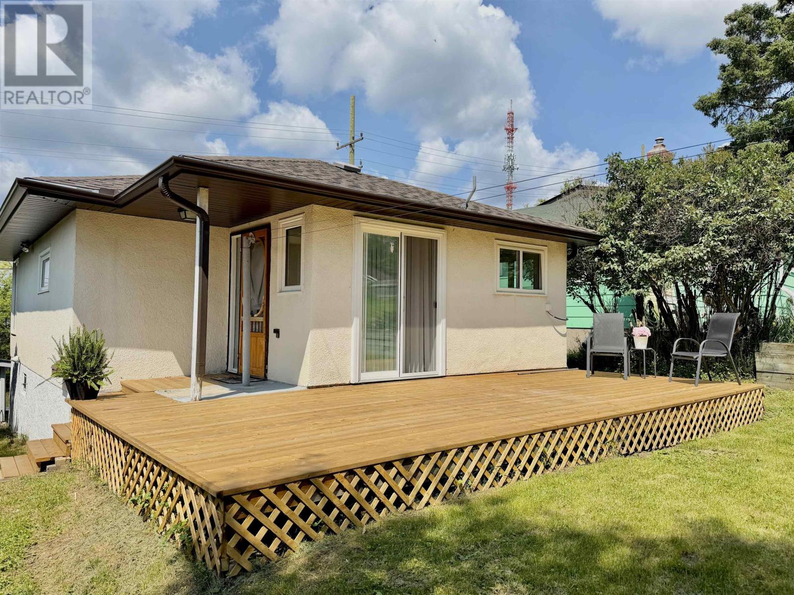 197 Scramble Ave - 3
