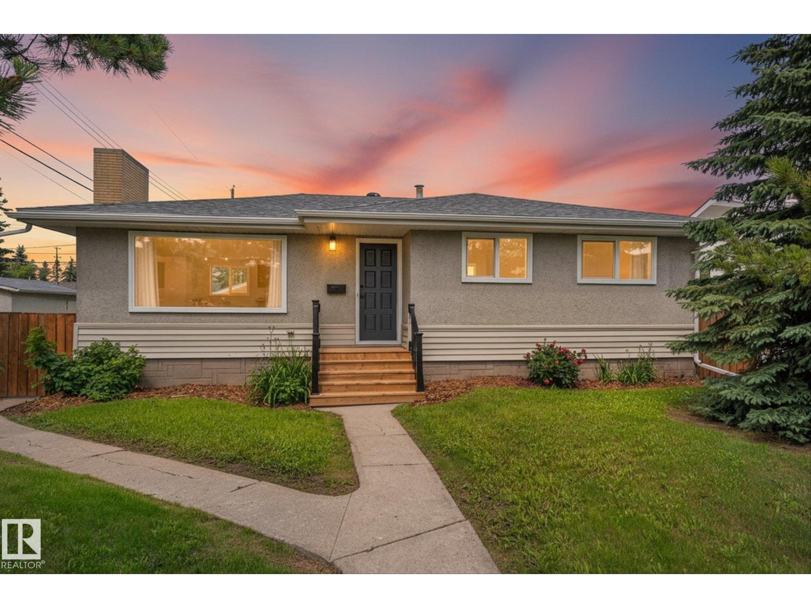 11212 136 AV NW - 1